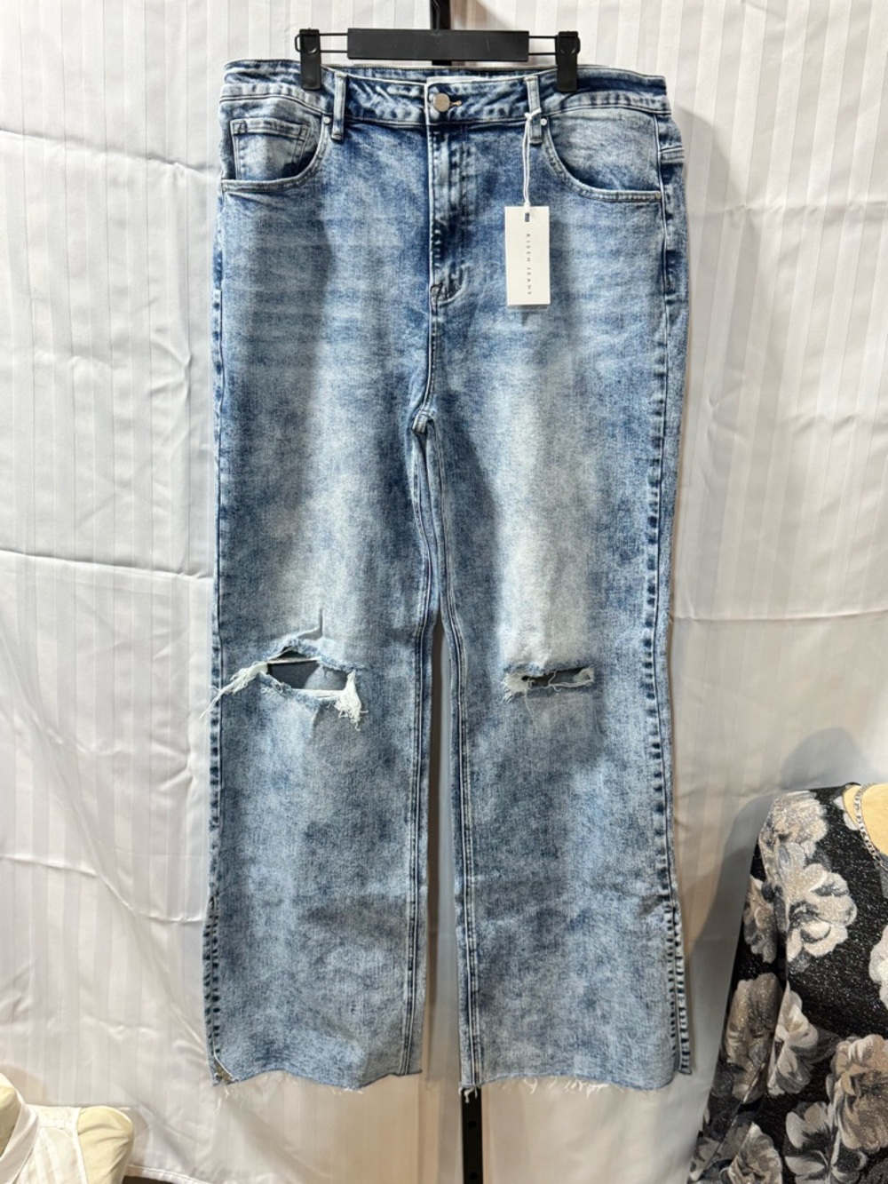 Light Acid Wash Blue Wide-Leg Distressed Jeans for Women